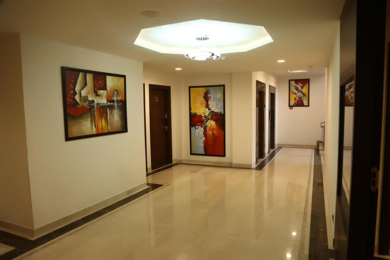 Hotel Imperia Suites Jalandhar Exterior foto